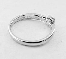 Carica l'immagine nel visualizzatore di Gallery, Authentic Tiffany & Co. Diamond Ring Platinum Solitaire Harmony .25 Carat Wedding Engagement Diamond Ring Size 4.75
