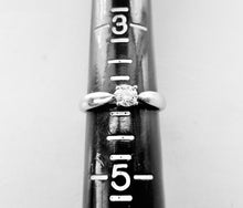 Carica l'immagine nel visualizzatore di Gallery, Authentic Tiffany & Co. Diamond Ring Platinum Solitaire Harmony .21 Carat Wedding Engagement Diamond Ring Size 4