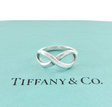 Carica l'immagine nel visualizzatore di Gallery, Authentic Tiffany & Co. Infinity Ring Sterling Silver Infinity Figure 8 Band Ring Size 4.5