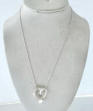 Carregar imagem no visualizador da galeria, Authentic Tiffany & Co. Paloma Picasso Loving Heart Love Necklace Sterling Silver Red Enamel Graffiti Large Pendant Necklace