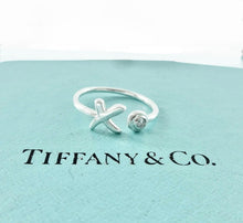 Load image into Gallery viewer, Authentic Tiffany & Co. Paloma Picasso Graffiti X Wire Ring Diamond Sterling Silver XO Love Kisses Band Ring Size 6.5