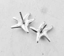 Carica l'immagine nel visualizzatore di Gallery, Authentic Tiffany & Co. Elsa Peretti Starfish Earrings Sterling Silver Starfish Pierced Earrings