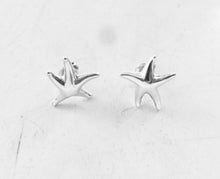 Carica l'immagine nel visualizzatore di Gallery, Authentic Tiffany & Co. Elsa Peretti Starfish Earrings Sterling Silver Starfish Pierced Earrings