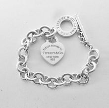 Carregar imagem no visualizador da galeria, Authentic Return to Tiffany Heart Toggle Bracelet Tiffany & Co. Heart Tag Sterling Silver Clasp Link Bracelet Size Medium