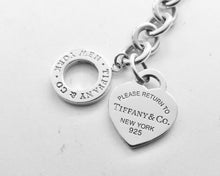 Carregar imagem no visualizador da galeria, Authentic Return to Tiffany Heart Toggle Bracelet Tiffany & Co. Heart Tag Sterling Silver Clasp Link Bracelet Size Extra Small