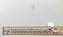Carregar imagem no visualizador da galeria, Authentic Return to Tiffany Heart Toggle Bracelet Tiffany & Co. Heart Tag Sterling Silver Clasp Link Bracelet Size Extra Small