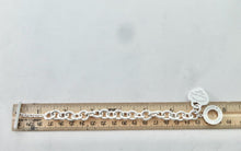 Carregar imagem no visualizador da galeria, Authentic Return to Tiffany Heart Toggle Bracelet Tiffany & Co. Heart Tag Sterling Silver Clasp Link Bracelet Size Medium