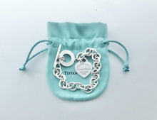Carregar imagem no visualizador da galeria, Authentic Return to Tiffany Heart Toggle Bracelet Tiffany & Co. Heart Tag Sterling Silver Clasp Link Bracelet Size Medium