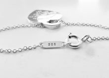 Laden Sie das Bild in den Galerie-Viewer, Authentic Return to Tiffany Small Heart Tag Necklace Sterling Silver Tiffany & Co. Size Small Heart Pendant Charm Necklace