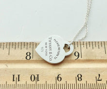Laden Sie das Bild in den Galerie-Viewer, Authentic Return to Tiffany Small Heart Tag Necklace Sterling Silver Tiffany & Co. Size Small Heart Pendant Charm Necklace