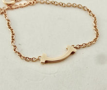 Laden Sie das Bild in den Galerie-Viewer, Authentic Tiffany & Co. Tiffany T Smile Bracelet Rose Gold Diamonds Mini Smile Size Small 18k Bracelet 6 Inches
