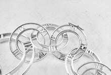 Laden Sie das Bild in den Galerie-Viewer, Tiffany & Co Atlas Link Necklace Roman Numerals Sterling Silver Round Link Necklace