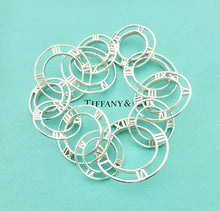Laden Sie das Bild in den Galerie-Viewer, Tiffany & Co Atlas Link Bracelet Roman Numerals Sterling Silver Round Link Bracelet
