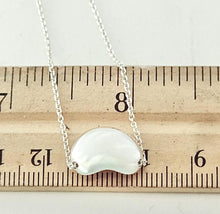 Carica l'immagine nel visualizzatore di Gallery, Authentic Tiffany & Co. Elsa Peretti Bean Necklace 14mm Sterling Silver Bean Pendant Necklace