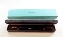 Laden Sie das Bild in den Galerie-Viewer, Authentic Tiffany & Co. Tiffany T Smile Bracelet Rose Gold Diamonds Mini Smile Size Small 18k Bracelet 6 Inches
