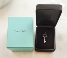 Carica l'immagine nel visualizzatore di Gallery, Authentic Tiffany & Co. Atlas Key Diamond White Gold Medium Round Keys Charm Pendant Necklace