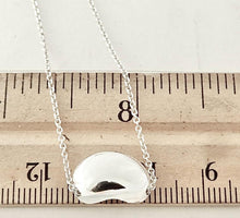 Carica l'immagine nel visualizzatore di Gallery, Authentic Tiffany & Co. Elsa Peretti Bean Necklace 14mm Sterling Silver Bean Pendant Necklace