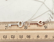 Laden Sie das Bild in den Galerie-Viewer, Tiffany & Co. Three Key Necklace 18k Yellow Gold Rose Gold Sterling Silver Mini Pendant Trefoil Heart Oval 3 Keys necklace