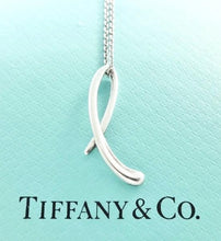 Carica l'immagine nel visualizzatore di Gallery, Authentic Tiffany & Co. Elsa Peretti Sterling Silver Letter "L" Initial Pendant Necklace