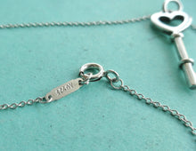 Carica l'immagine nel visualizzatore di Gallery, Authentic Tiffany &amp; Co. Heart Key Pendant Sterling Silver Size Small Charm Necklace
