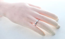 Load image into Gallery viewer, Authentic Tiffany &amp; Co. Diamond Ring Platinum Solitaire Harmony .21 Carat Wedding Engagement Diamond Ring Size 4
