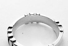 Carica l'immagine nel visualizzatore di Gallery, Authentic Tiffany &amp; Co. Atlas Band Ring Sterling Silver Roman Numerals Ring Size 5.5
