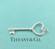 Carica l'immagine nel visualizzatore di Gallery, Authentic Tiffany &amp; Co. Heart Twist Key Sterling Silver Size Medium Key Pendant Charm Necklace
