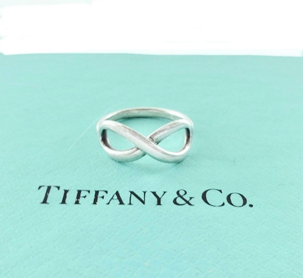Authentic Tiffany & Co. Infinity Ring Sterling Silver Infinity Figure 8 Band Ring Size 5