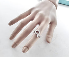 Load image into Gallery viewer, Authentic Tiffany &amp; Co. Paloma Picasso Gold Diamond Heart Ring 18K White Gold Loving Heart Diamond Ring Size 5.5
