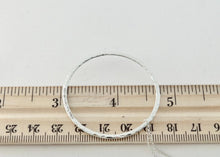 Carregar imagem no visualizador da galeria, Authentic Tiffany &amp; Co. Paloma Picasso Hammered Circle Necklace Sterling Silver Medium Round Pendant Necklace
