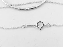 Carregar imagem no visualizador da galeria, Authentic Tiffany &amp; Co. Paloma Picasso Hammered Circle Necklace Sterling Silver Medium Round Pendant Necklace
