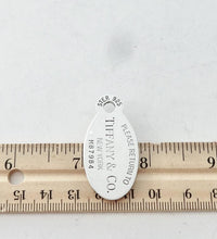 Carica l&#39;immagine nel visualizzatore di Gallery, Authentic Tiffany &amp; Co. Return to Tiffany Dog Tag Necklace Sterling Silver Large Oval Pendant Necklace
