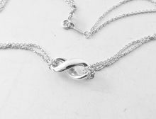 Carica l'immagine nel visualizzatore di Gallery, Authentic Tiffany Co. Infinity Necklace Sterling Silver Figure 8 Double Chain Vintage Necklace 16 Inches
