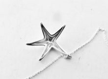 Carica l'immagine nel visualizzatore di Gallery, Authentic Tiffany &amp; Co. Elsa Peretti Starfish Necklace Sterling Silver 28mm Large Starfish Necklace
