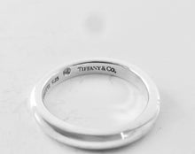 Load image into Gallery viewer, Authentic Tiffany &amp; Co. Elsa Peretti Diamond Ring Sterling Silver Solitaire Round-Cut Diamond Stackable Band Ring Size 3.5
