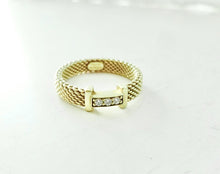 Load image into Gallery viewer, Authentic Tiffany &amp; Co. Somerset Diamond Mesh Ring Yellow Gold Three 3 Diamonds Band Ring Size 7
