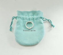 Load image into Gallery viewer, Authentic Tiffany &amp; Co. Somerset Diamond Mesh Ring Sterling Silver Three 3 Diamonds Band Ring Size 5.5
