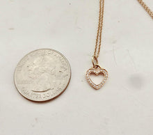 Carica l'immagine nel visualizzatore di Gallery, Authentic Tiffany &amp; Co. Metro Diamond Heart Necklace 18K Rose Gold Heart Pendant Necklace
