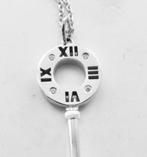 Carica l'immagine nel visualizzatore di Gallery, Authentic Tiffany &amp; Co. Atlas Key Diamond White Gold Medium Round Keys Charm Pendant Necklace
