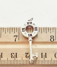Carica l'immagine nel visualizzatore di Gallery, Authentic Tiffany &amp; Co. Atlas Key Diamond White Gold Medium Round Keys Charm Pendant Necklace
