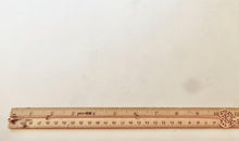 Laden Sie das Bild in den Galerie-Viewer, Authentic Tiffany &amp; Co. Enchant Rubedo Heart Necklace Large Heart Rosy Glow Metal Pendant Necklace
