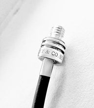 Carregar imagem no visualizador da galeria, Authentic Tiffany &amp; Co. Paloma Picasso Groove Bracelet Rubber Round Wire Sterling Silver Surfer Bracelet
