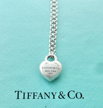 Laden Sie das Bild in den Galerie-Viewer, Authentic Return to Tiffany Full Heart Necklace Sterling Silver Tiffany &amp; Co. Size Mini Heart Tag Pendant Necklace
